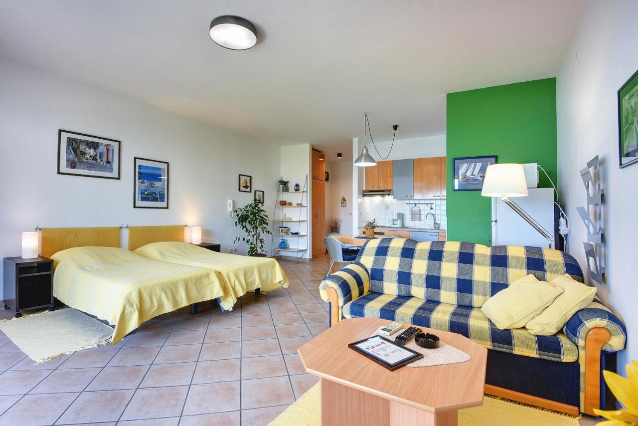 Apartments Villa Ana Медулин Экстерьер фото
