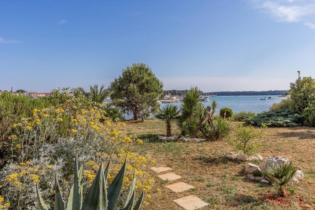 Apartments Villa Ana Медулин Экстерьер фото