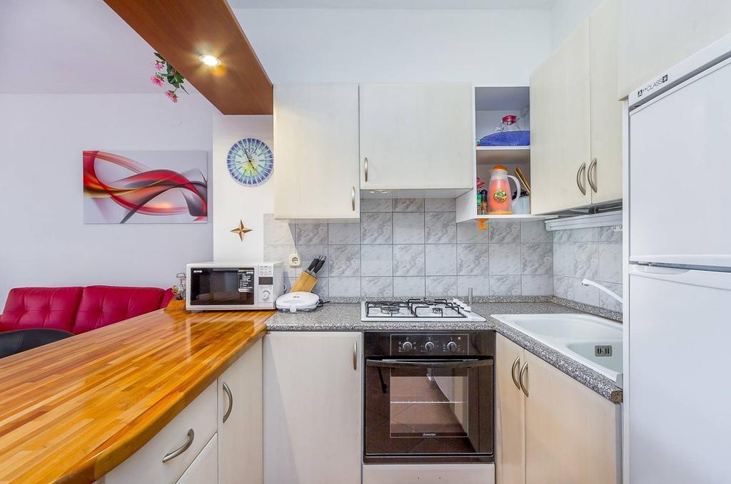 Apartments Villa Ana Медулин Экстерьер фото